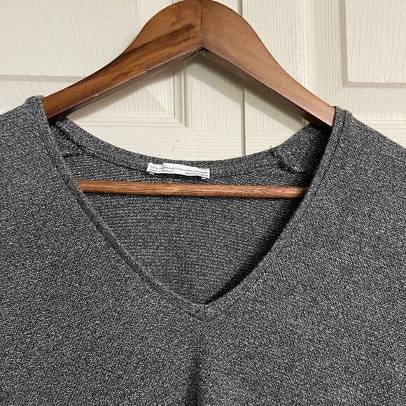 Zara Trafaluc Womens Gray Vneck Side Slits Long Sleeve Tunic Sweater Medium - Picture 3 of 6